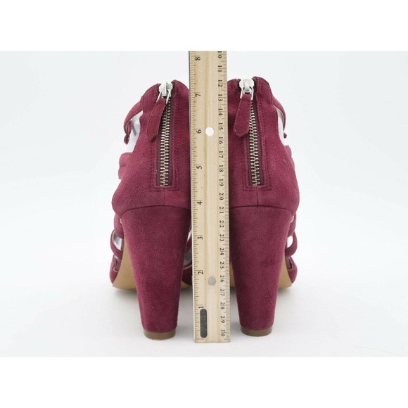 Halogen Sandals Womens 10 Red Faux Suede Strappy Lace Up Closed Toe Back Zip - Picture 7 of 11